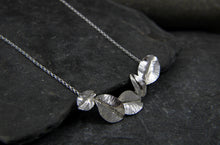 Load image into Gallery viewer, Leaf Statement Necklace