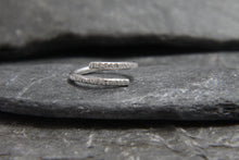 Load image into Gallery viewer, Hammered Adjustable Wrap Ring