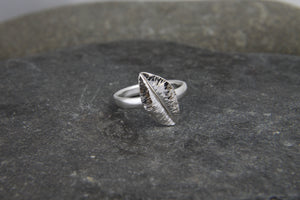Silver Leaf Ring