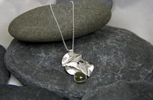 Load image into Gallery viewer, Green Sapphire Leaf Trio Long Pendant