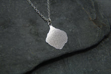 Load image into Gallery viewer, Beyond the Bloom Petal Pendant