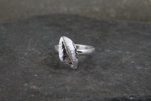 Silver Leaf Ring