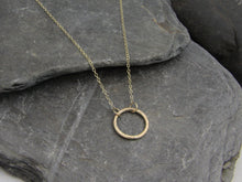Load image into Gallery viewer, Gold Hammered Circle Necklace