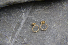 Load image into Gallery viewer, 9ct Gold Hammered Circle Stud Earrings