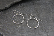 Load image into Gallery viewer, Rolling Waves Hoop Earrings